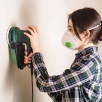 ¿Por qué es importante lijar la pared? Guía para  lijar paredes, a mano y a máquina