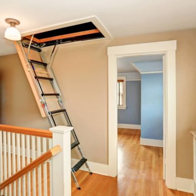 Todo lo que necesitas saber para elegir escaleras para altillos